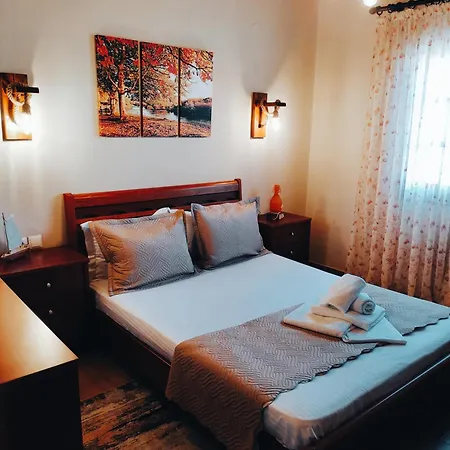 Rodavgi Apartment