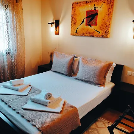 Rodavgi Paralia Sikias