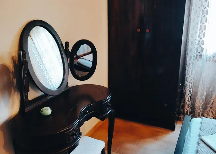 Rodavgi * Paralia Sikias