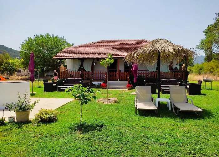 Rodavgi Paralia Sikias